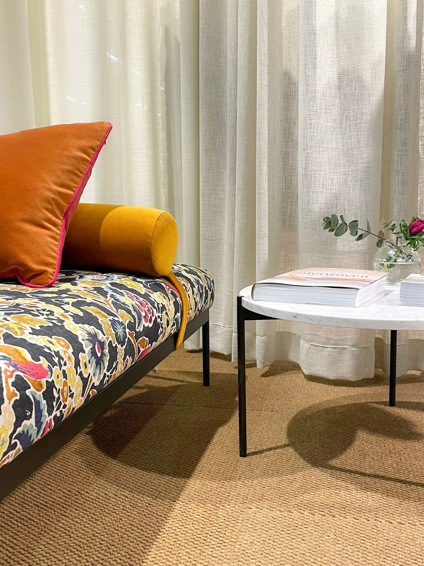 Adea, Furniture