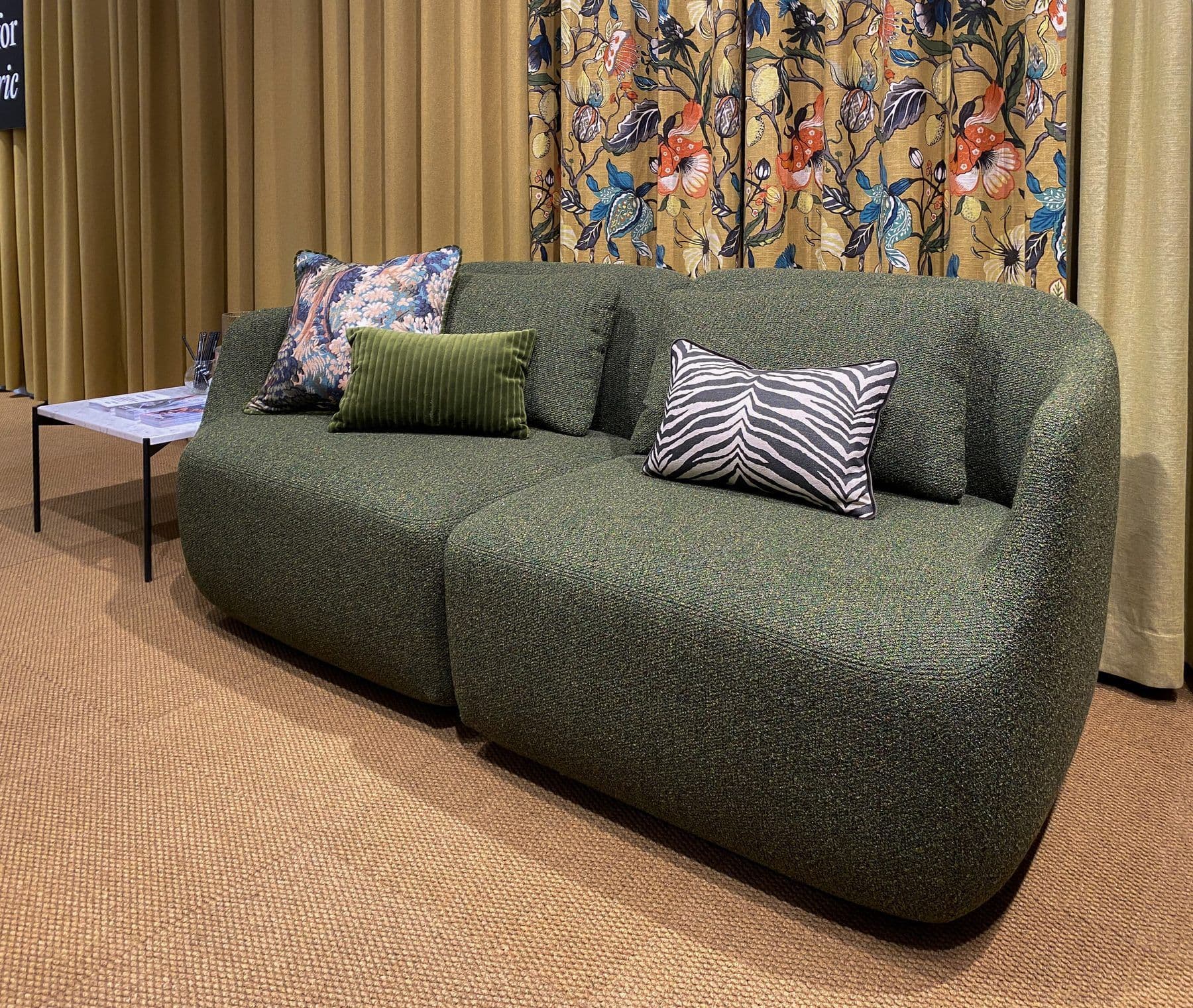 Adea, Furniture